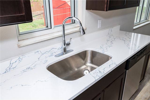 1221 Rangeley Avenue, Dayton, OH 45403