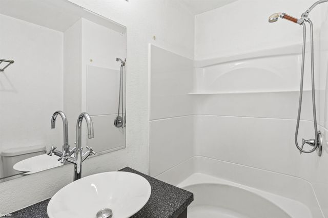 2955 Nathan Drive, Flint, MI 48506