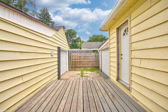 2955 Nathan Drive, Flint, MI 48506