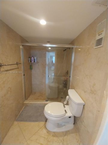 2333 Brickell Ave 602, Miami, FL 33129