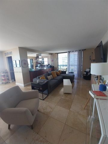 2333 Brickell Ave 602, Miami, FL 33129