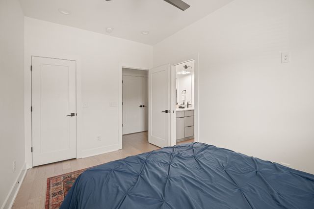 3219A Curtis St, Nashville, TN 37218