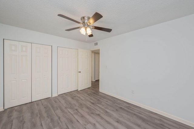 201 E College Boulevard 13, Niceville, FL 32578