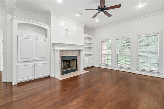 4294 Kingsbury Cove, Springdale, AR 72762
