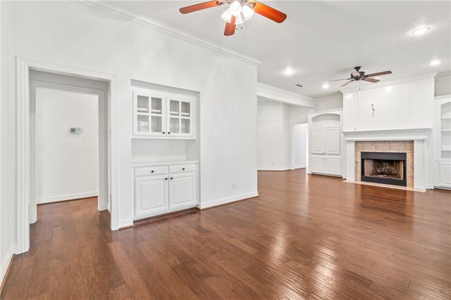 4294 Kingsbury Cove, Springdale, AR 72762