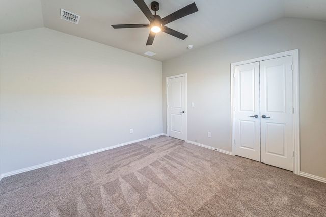 1049 Snowy Owl Drive, Alvarado, TX 76009