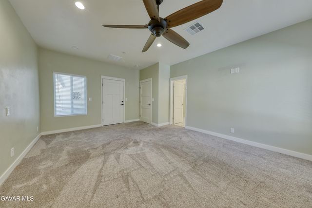 25904 Bear Valley Road, Tehachapi, CA 93561