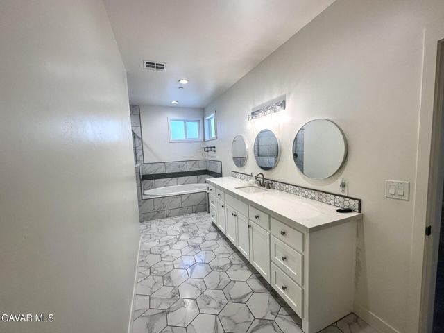 25904 Bear Valley Road, Tehachapi, CA 93561