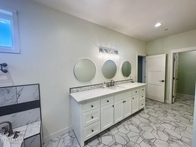 25904 Bear Valley Road, Tehachapi, CA 93561