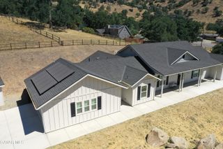 25904 Bear Valley Road, Tehachapi, CA 93561
