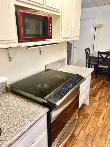 2111 Via Puerta D, Laguna Woods, CA 92637