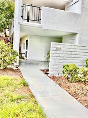 2111 Via Puerta D, Laguna Woods, CA 92637
