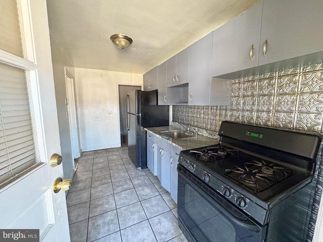 3514 DUDLEY AVE, Baltimore, MD 21213