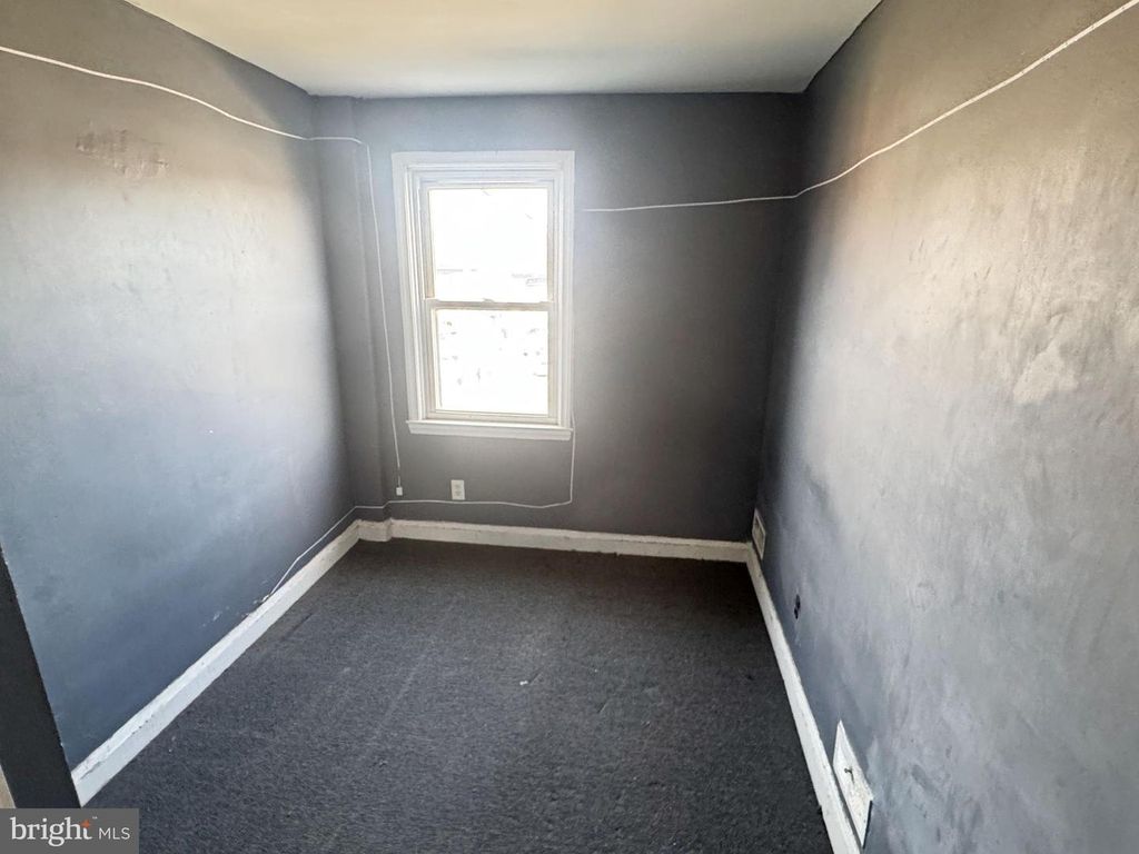 Image 14 of property listing at 3514 DUDLEY AVE, Baltimore, MD 21213