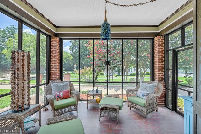 157 Hartwell Street, Royston, GA 30662