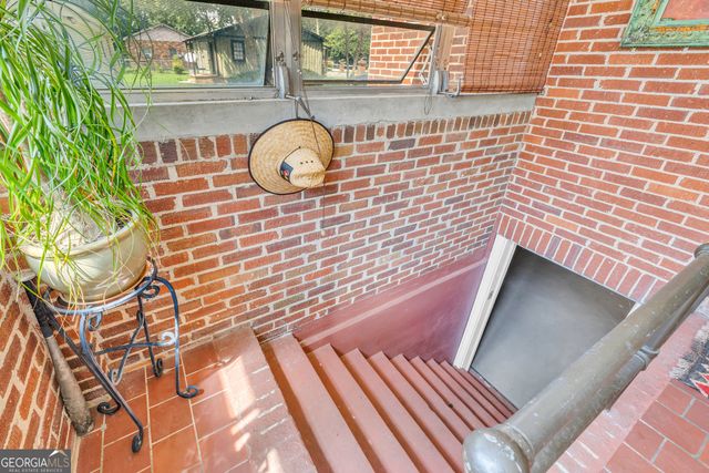 157 Hartwell Street, Royston, GA 30662