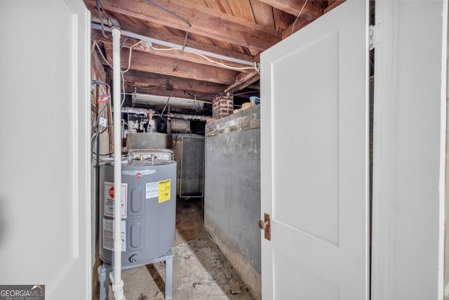 157 Hartwell Street, Royston, GA 30662