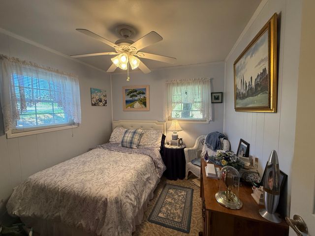 529 EASY ST, Salem, VA 24153