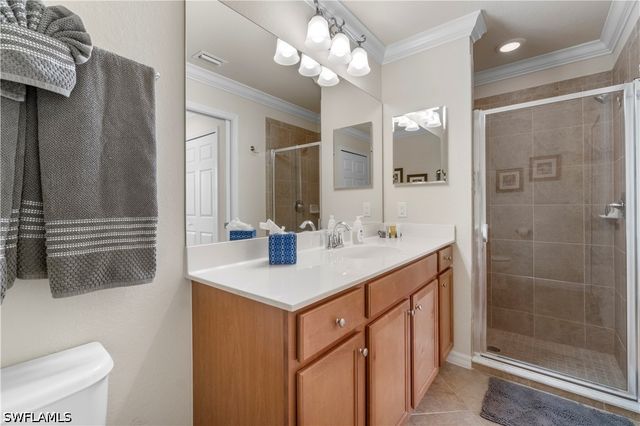 9815 Giaveno CT 1215, Naples, FL 34113