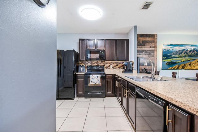 407 ARBOR LAKES DRIVE, Davenport, FL 33896