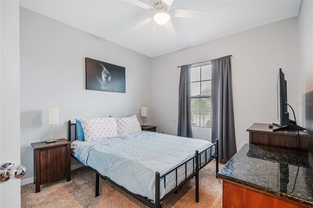 407 ARBOR LAKES DRIVE, Davenport, FL 33896