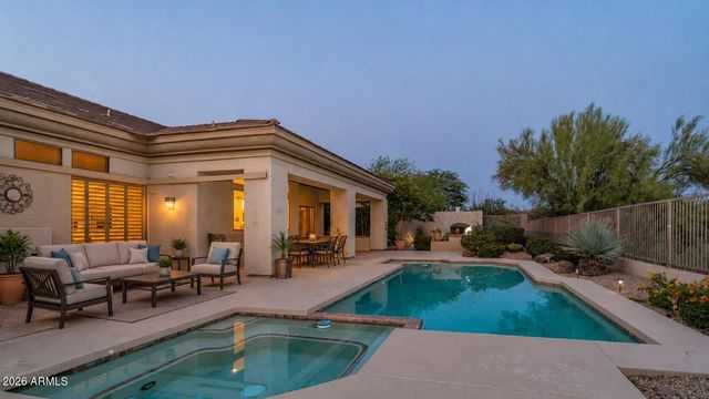 6461 E CRESTED SAGUARO Lane, Scottsdale, AZ 85266