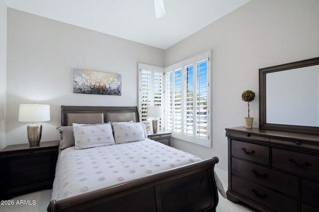 6461 E CRESTED SAGUARO Lane, Scottsdale, AZ 85266
