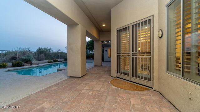 6461 E CRESTED SAGUARO Lane, Scottsdale, AZ 85266