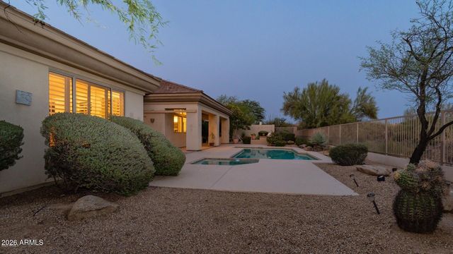 6461 E CRESTED SAGUARO Lane, Scottsdale, AZ 85266