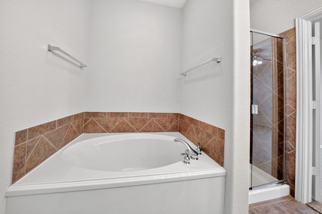 2923 Tangleglen Drive, Rockwall, TX 75032
