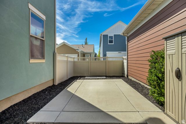 10818 S TAHOE WAY, South Jordan, UT 84009