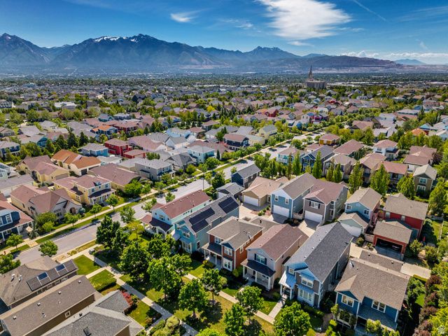 10818 S TAHOE WAY, South Jordan, UT 84009
