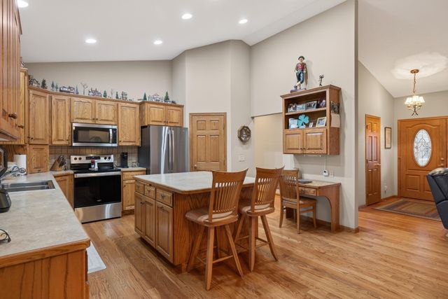 8160 Golf View Trail, Pequot Lakes, MN 56472