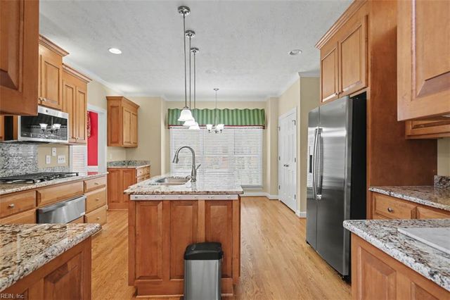 240 William Faulkner N, Newport News, VA 23606