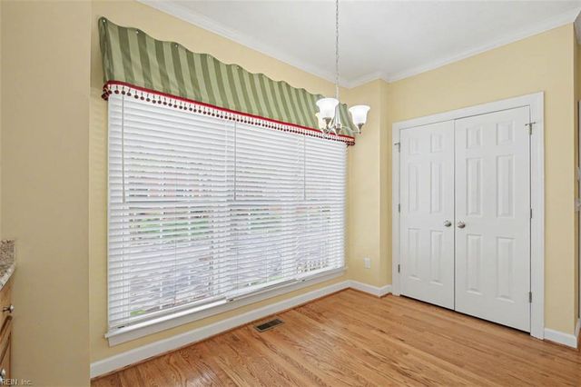 240 William Faulkner N, Newport News, VA 23606