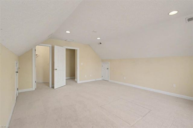 240 William Faulkner N, Newport News, VA 23606