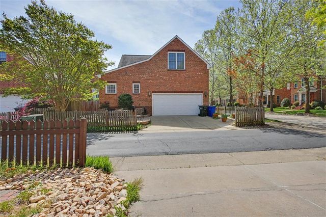 240 William Faulkner N, Newport News, VA 23606