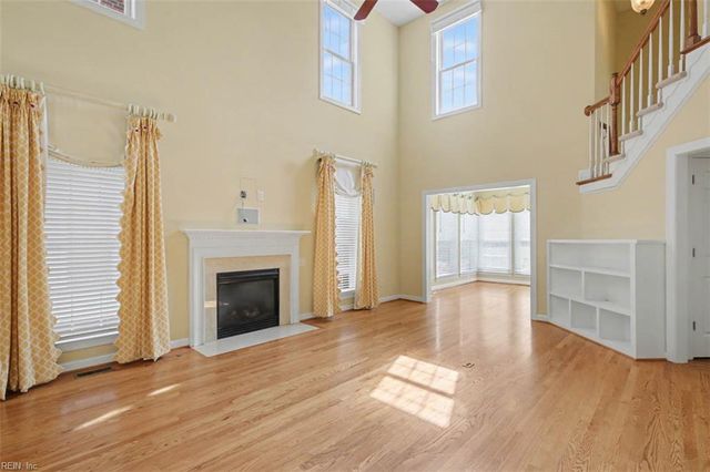 240 William Faulkner N, Newport News, VA 23606