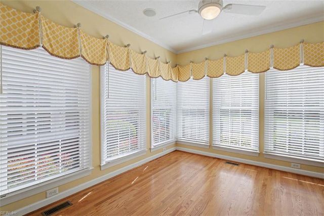 240 William Faulkner N, Newport News, VA 23606