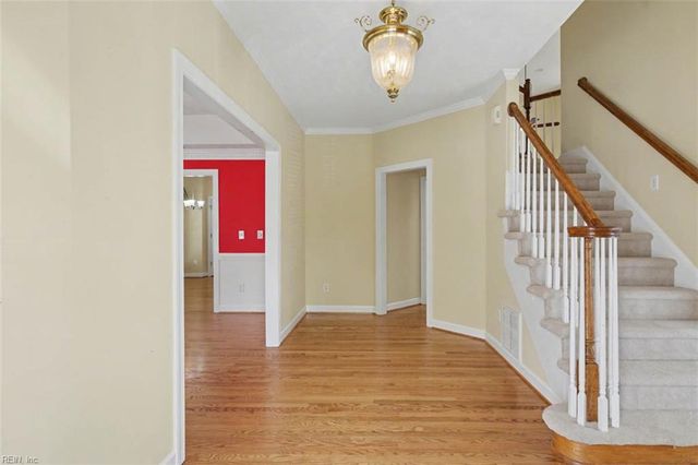 240 William Faulkner N, Newport News, VA 23606