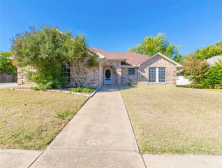 6501 Patsy Lane, Watauga, TX 76148