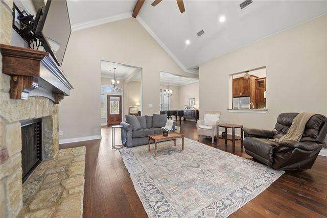 2245 Strangmeier Road, Brenham, TX 77833