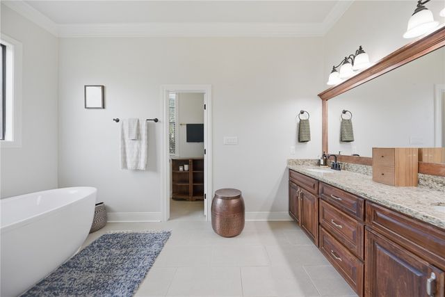 2245 Strangmeier Road, Brenham, TX 77833