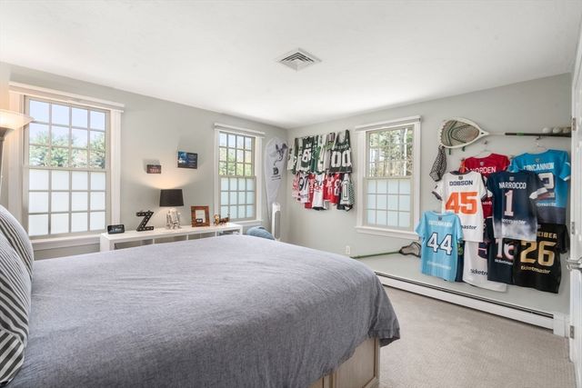 70 Cross Creek Ln, Duxbury, MA 02332