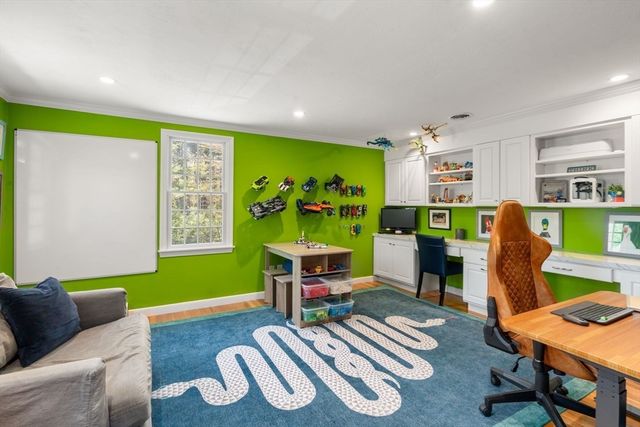 70 Cross Creek Ln, Duxbury, MA 02332