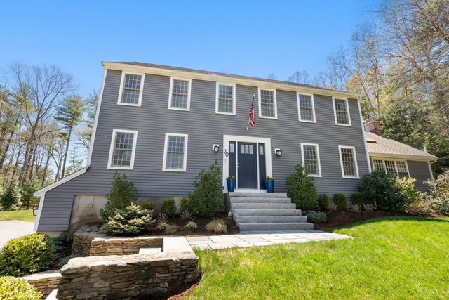 70 Cross Creek Ln, Duxbury, MA 02332