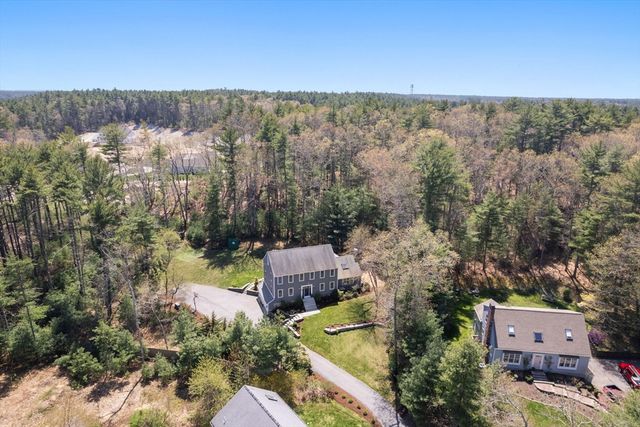 70 Cross Creek Ln, Duxbury, MA 02332