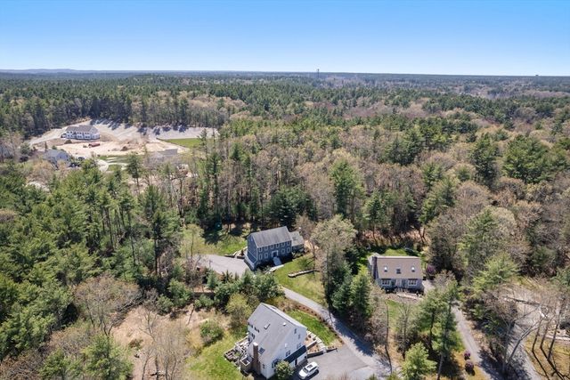 70 Cross Creek Ln, Duxbury, MA 02332