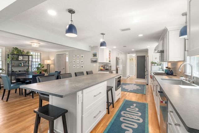 70 Cross Creek Ln, Duxbury, MA 02332
