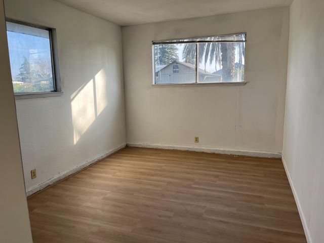 1652 N Cornelia, Fresno, CA 93722